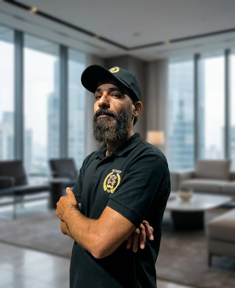 Barber Anouar - Master Beard Sculptor